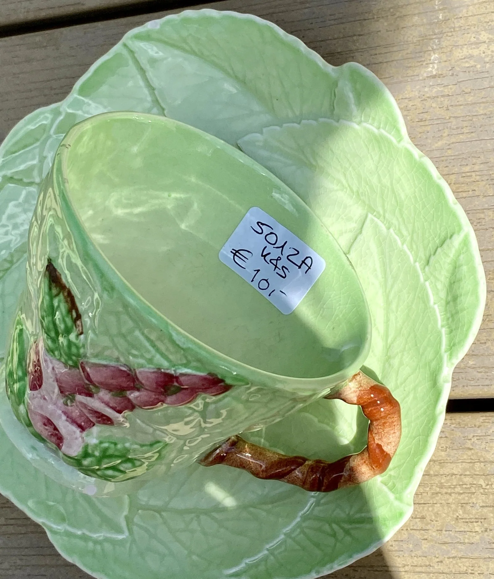 Kop en schotel – CarltonWare – décor FOXGLOVE (ook wel ‘Saladware’ genoemd) – Australian Design Kop en schotel – CarltonWare – décor FOXGLOVE (ook wel ‘Saladware’ genoemd) – Australian Design