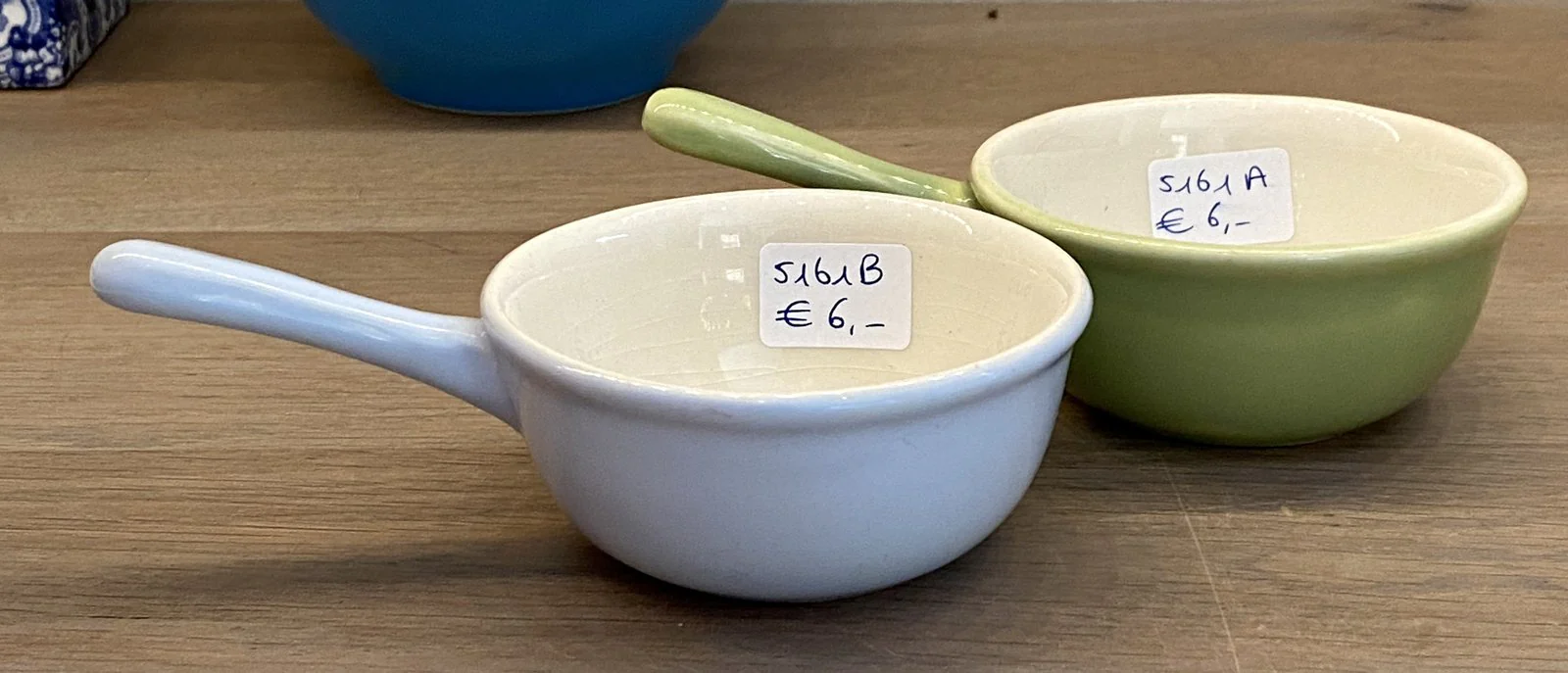 Bakje / Schaaltje met steel – Villeroy & Boch Luxemburg – in groene uitvoering