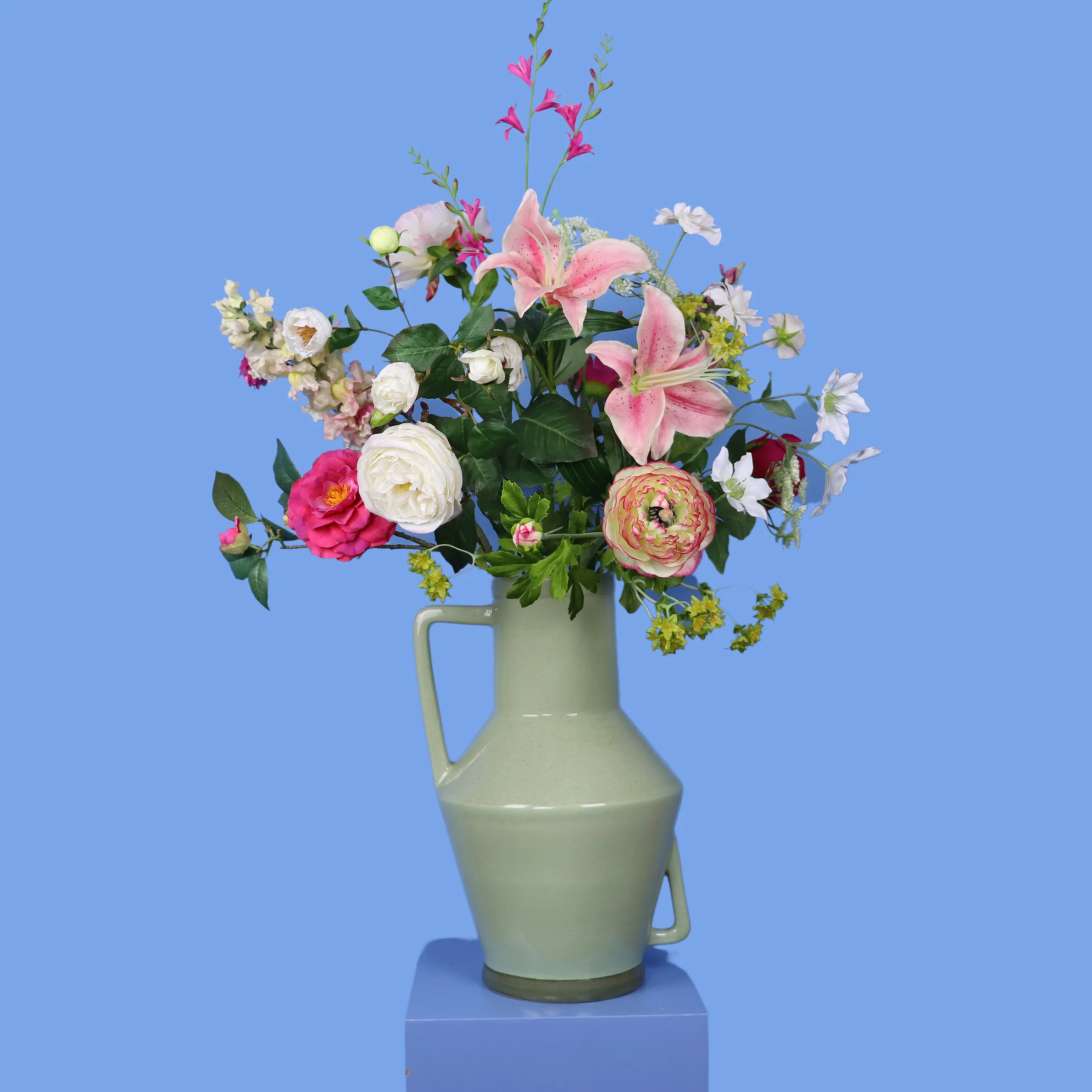 XL – Magda | Return to Sender vaas met kunstbloemen | XL XL – Magda | Return to Sender vaas met kunstbloemen | XL