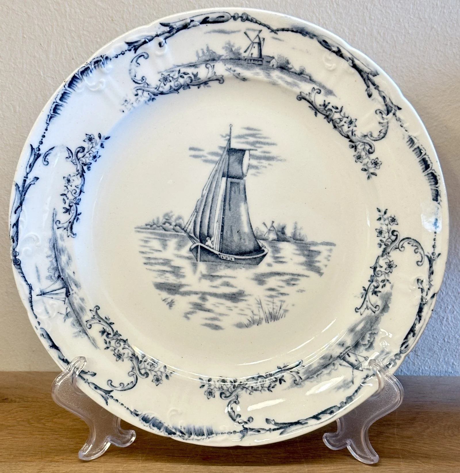 Dinerbord / Eetbord – Winkle (England) – décor DELPH uitgevoerd in blauw Dinerbord / Eetbord – Winkle (England) – décor DELPH uitgevoerd in blauw