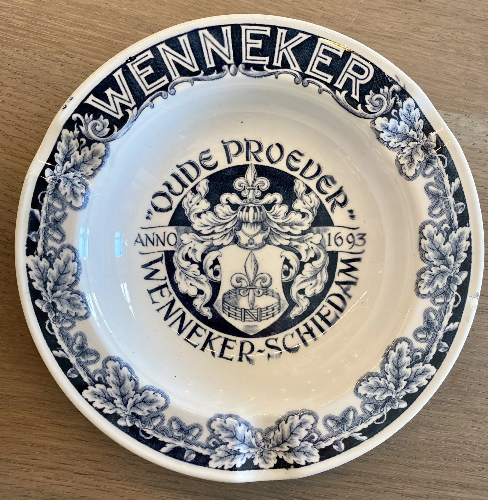 Asbak / cendrier – Société Céramique Maestricht – décorrand van BOERENHOEVE blauw