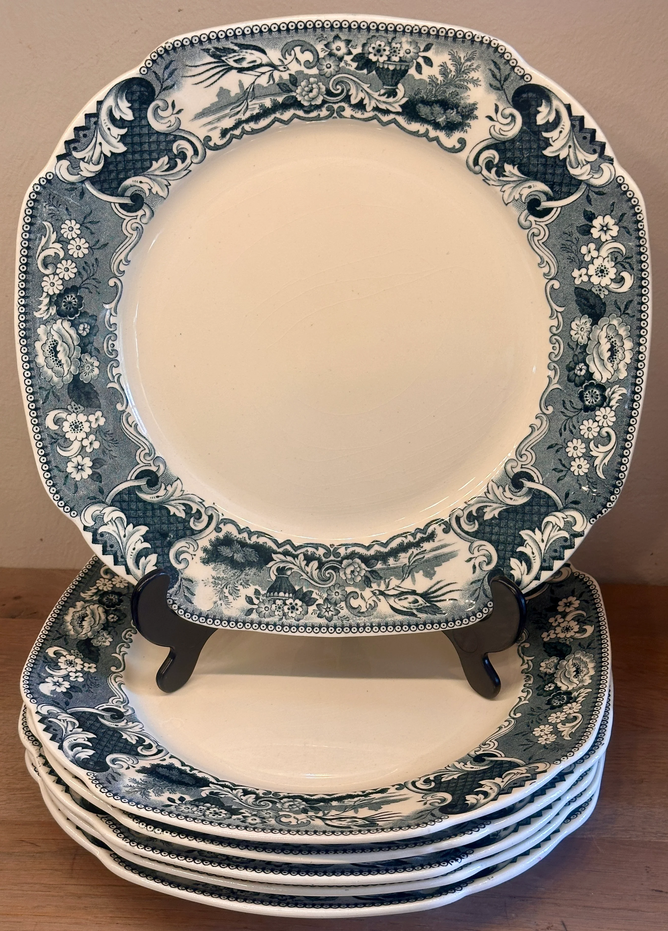 Dinerbord / Eetbord – Societe Ceramique Maestricht – décor VICTORIA uitgevoerd in groen/petrol Dinerbord / Eetbord – Societe Ceramique Maestricht – décor VICTORIA uitgevoerd in groen/petrol