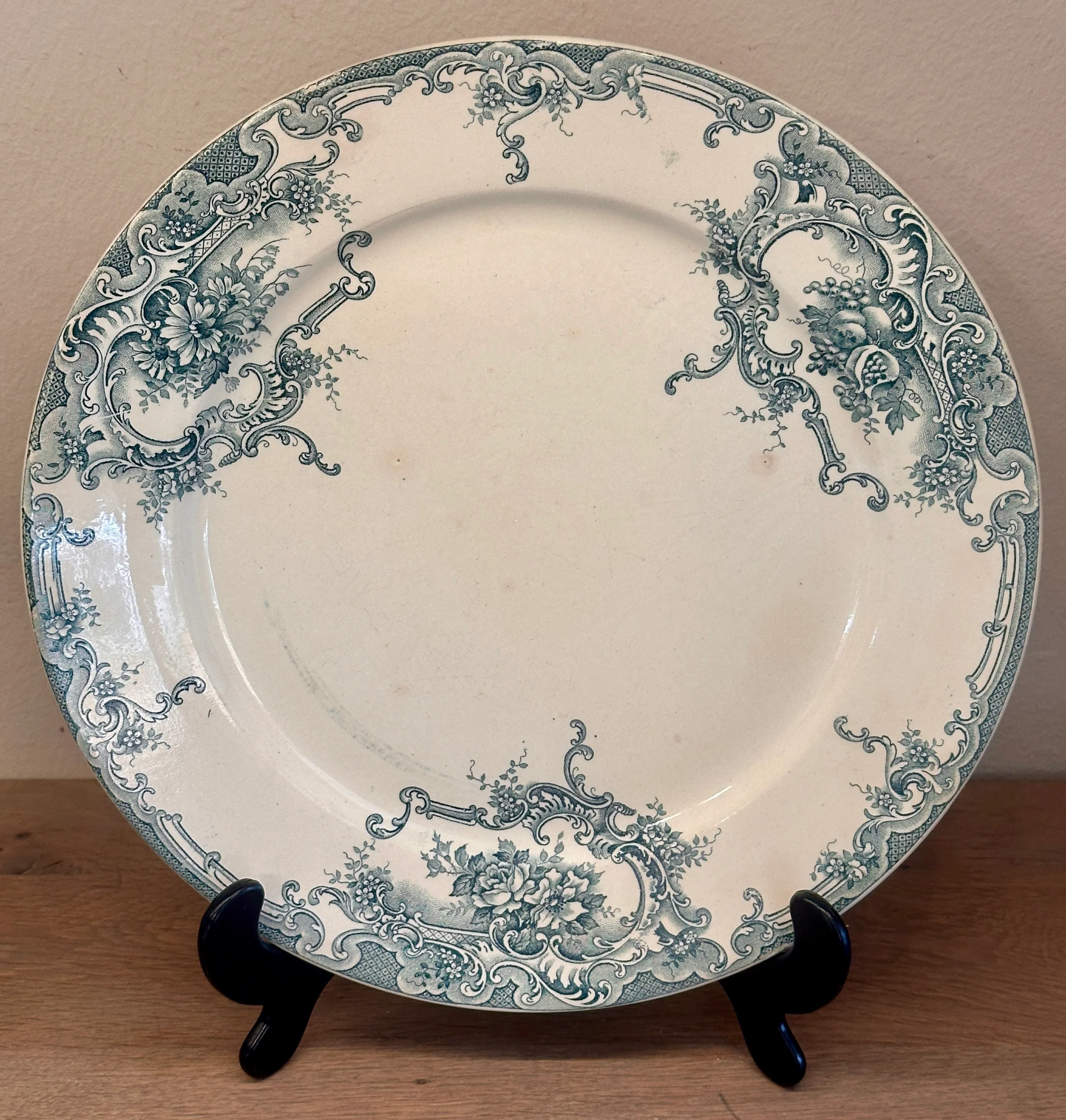 Dinerbord / Eetbord – B.F.K. (Boch Frères Kéramis) – décor DAUPHIN uitgevoerd in groen