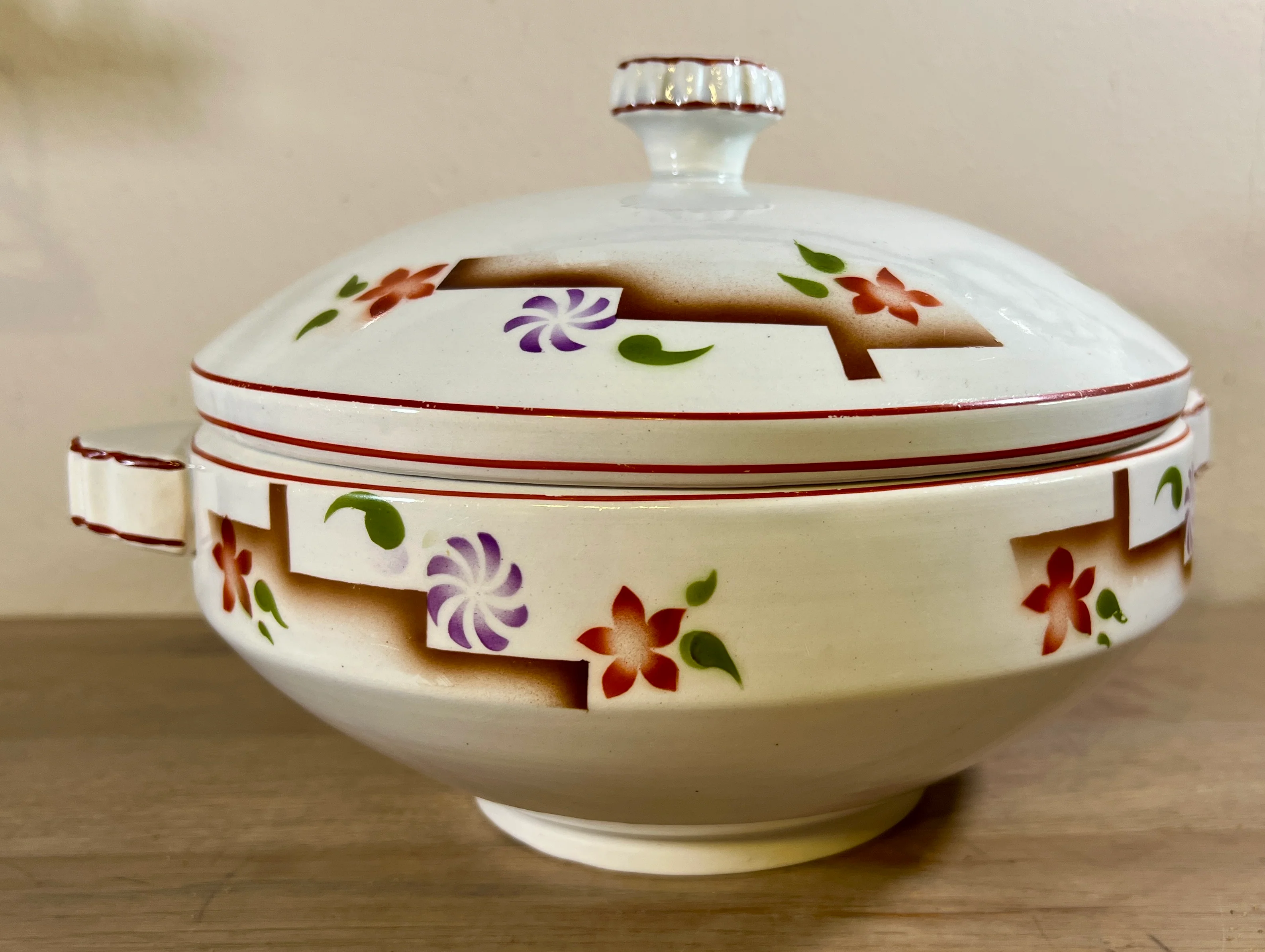 Terrine / Dekschaal – AMC Belgique – spuitdecor / spritzmuster in meerkleuren