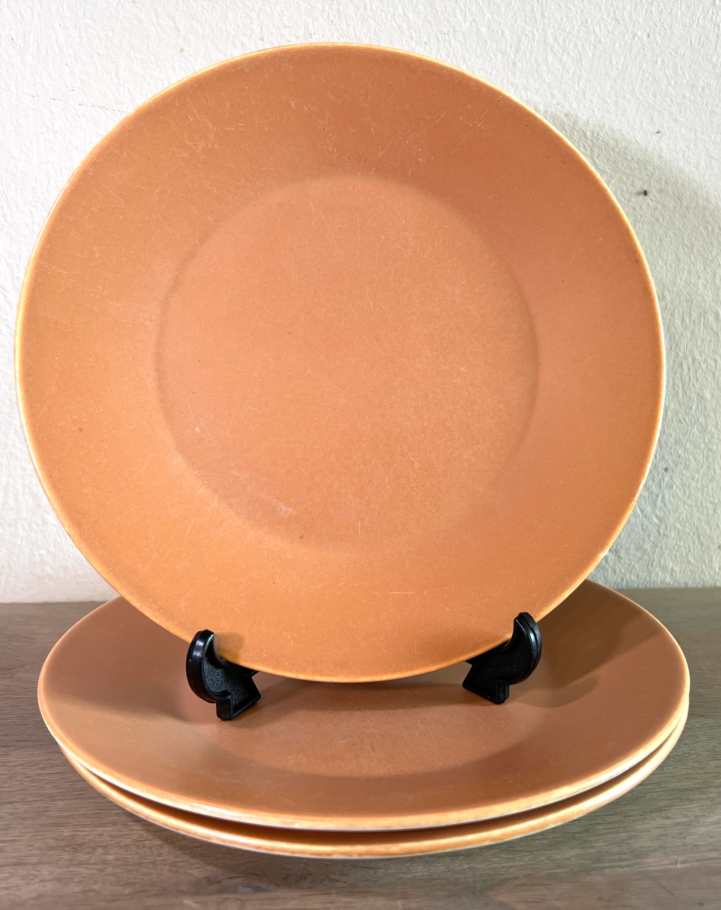 Ontbijtbord / Dessertbord – Boch – waarschijnlijk vorm VERSAILLES – decor MAT ROEST