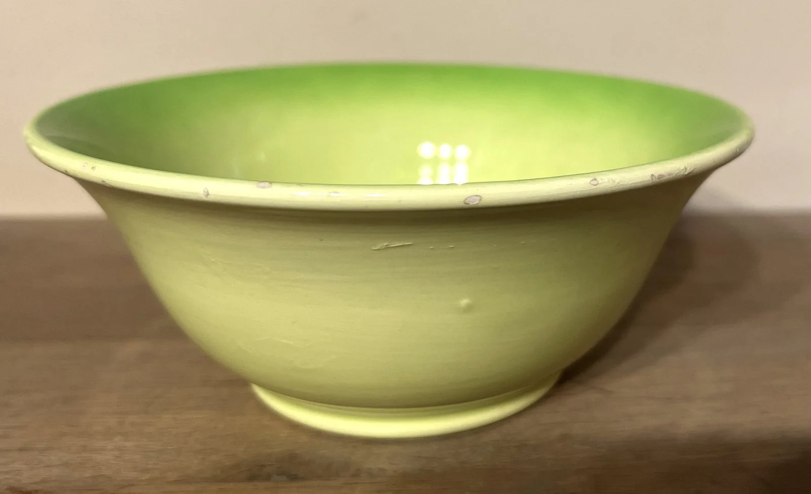 Schaaltje – diep, rond, model – kinderservies – Schramberg (SMF) – décor met van licht naar donkerder lopend groen