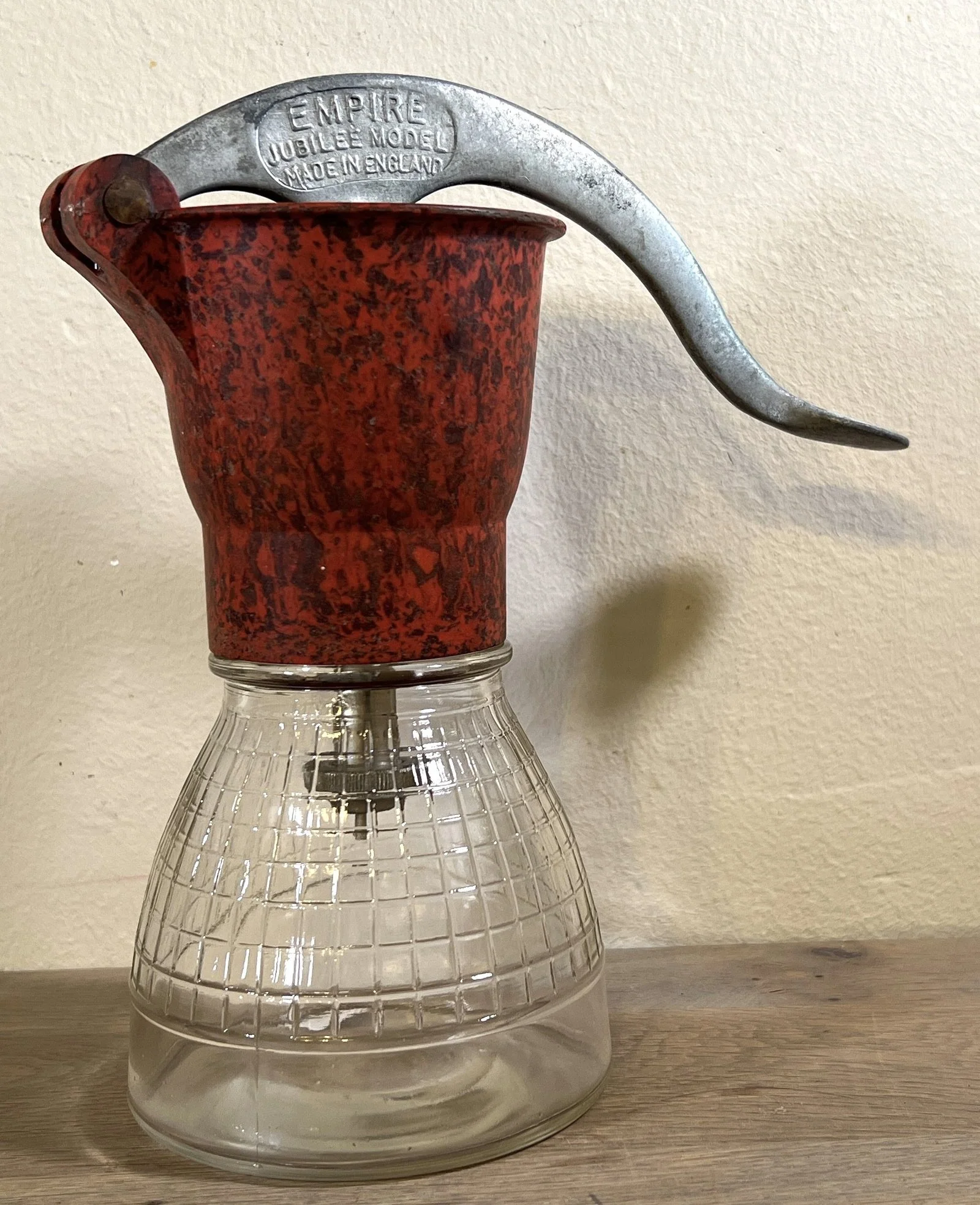 Cream Maker / Clotted Cream Maker – Bel Empire Jubilee Model – rood-bruin gemelleerd bakelieten bovenstuk