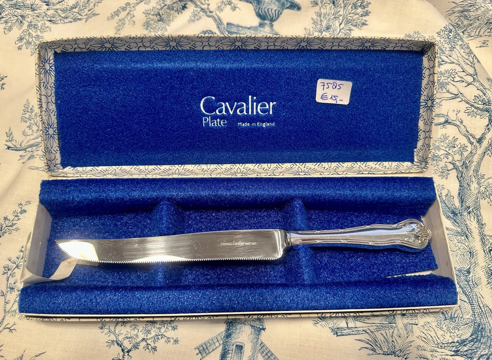 Cakemes / Cake Knife – Cavalier Plate, made in England (Sheffield) – heft verzilverd