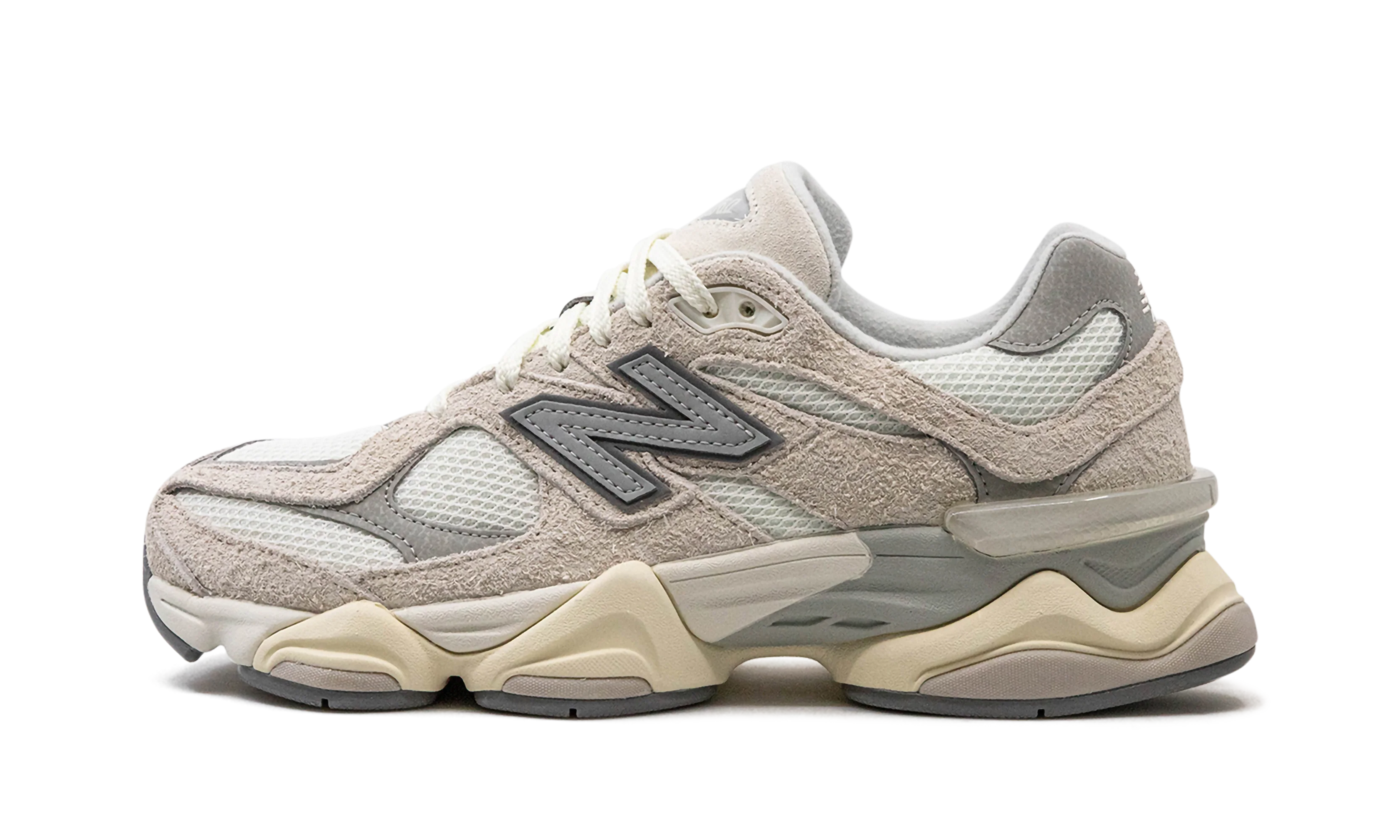 New Balance 9060 Sea Salt Moonbeam
