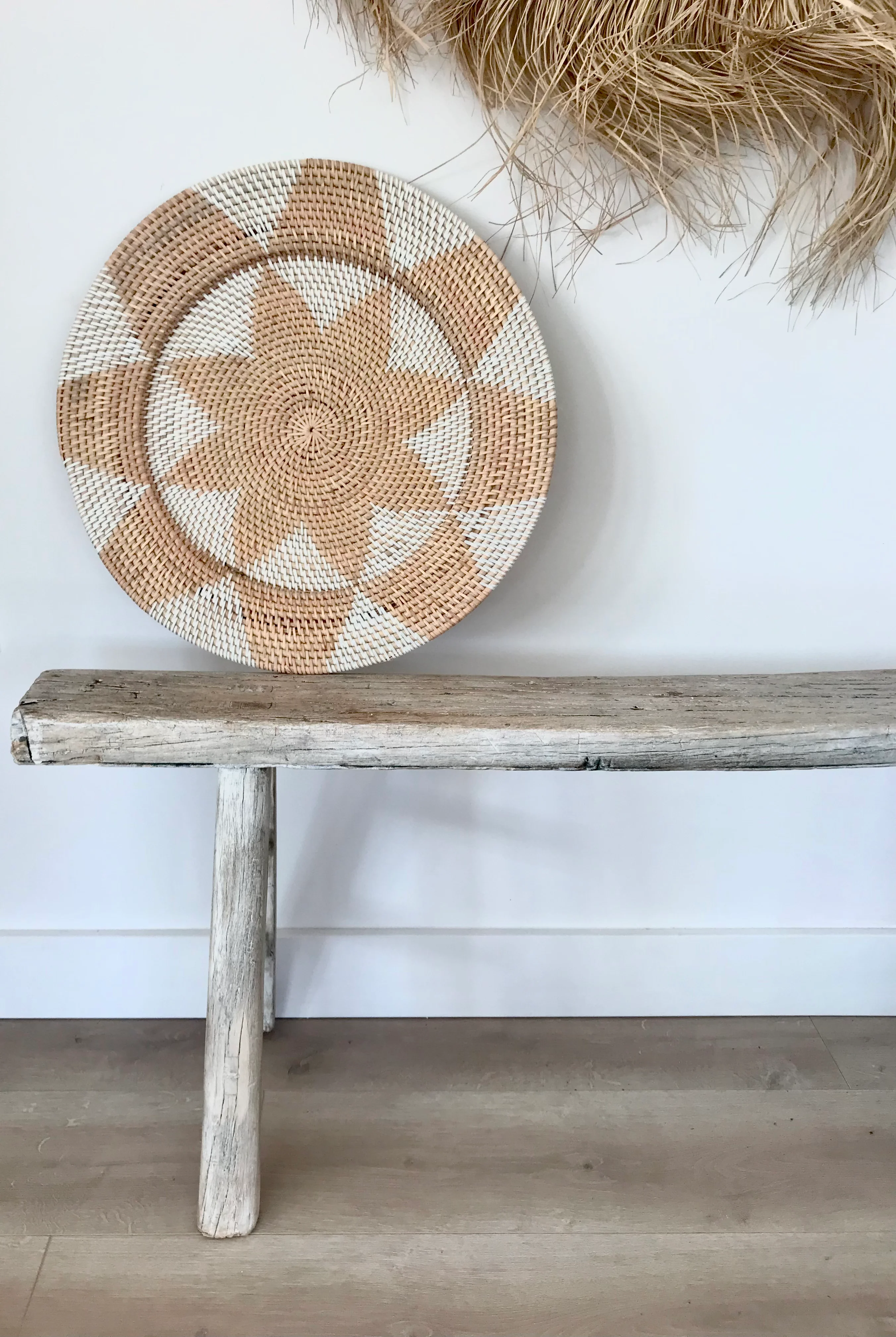 Rotan wandschaal bloem  50 cm