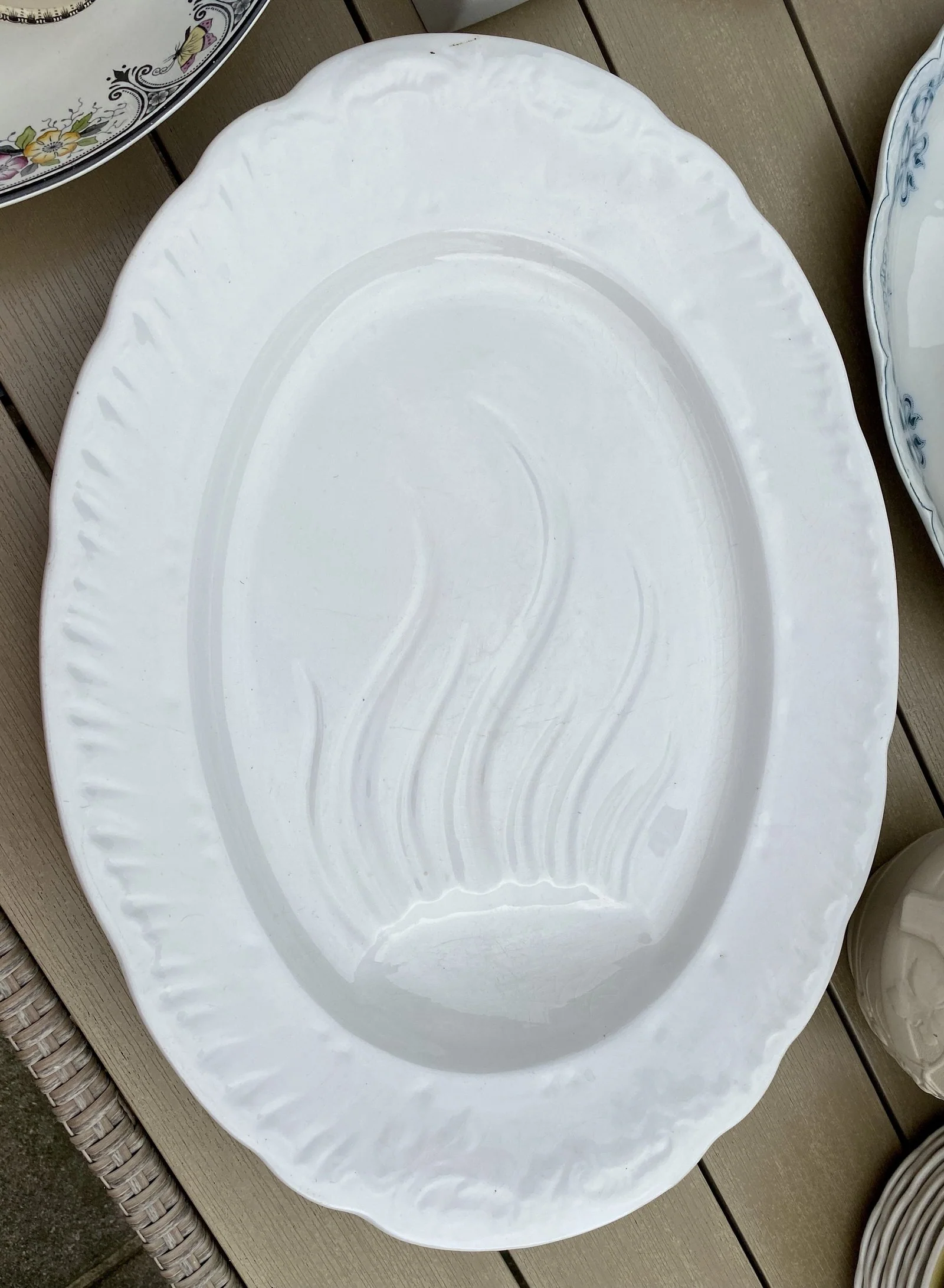 Schaal – enorm formaat – wit – Booths Royal semi-porcelain Staffordshire (Engeland) Schaal – enorm formaat – wit – Booths Royal semi-porcelain Staffordshire (Engeland)