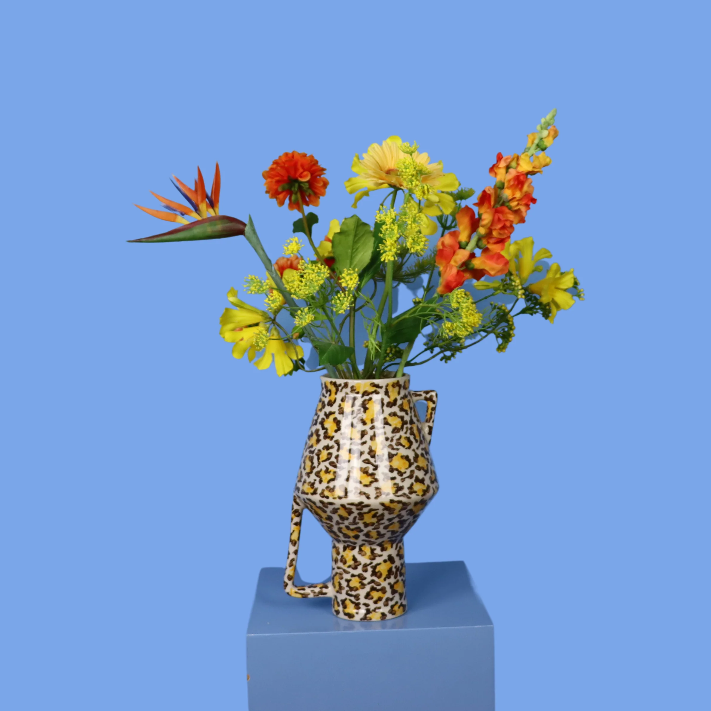 L – Donna | Return to Sender vaas met kunstbloemen | Large