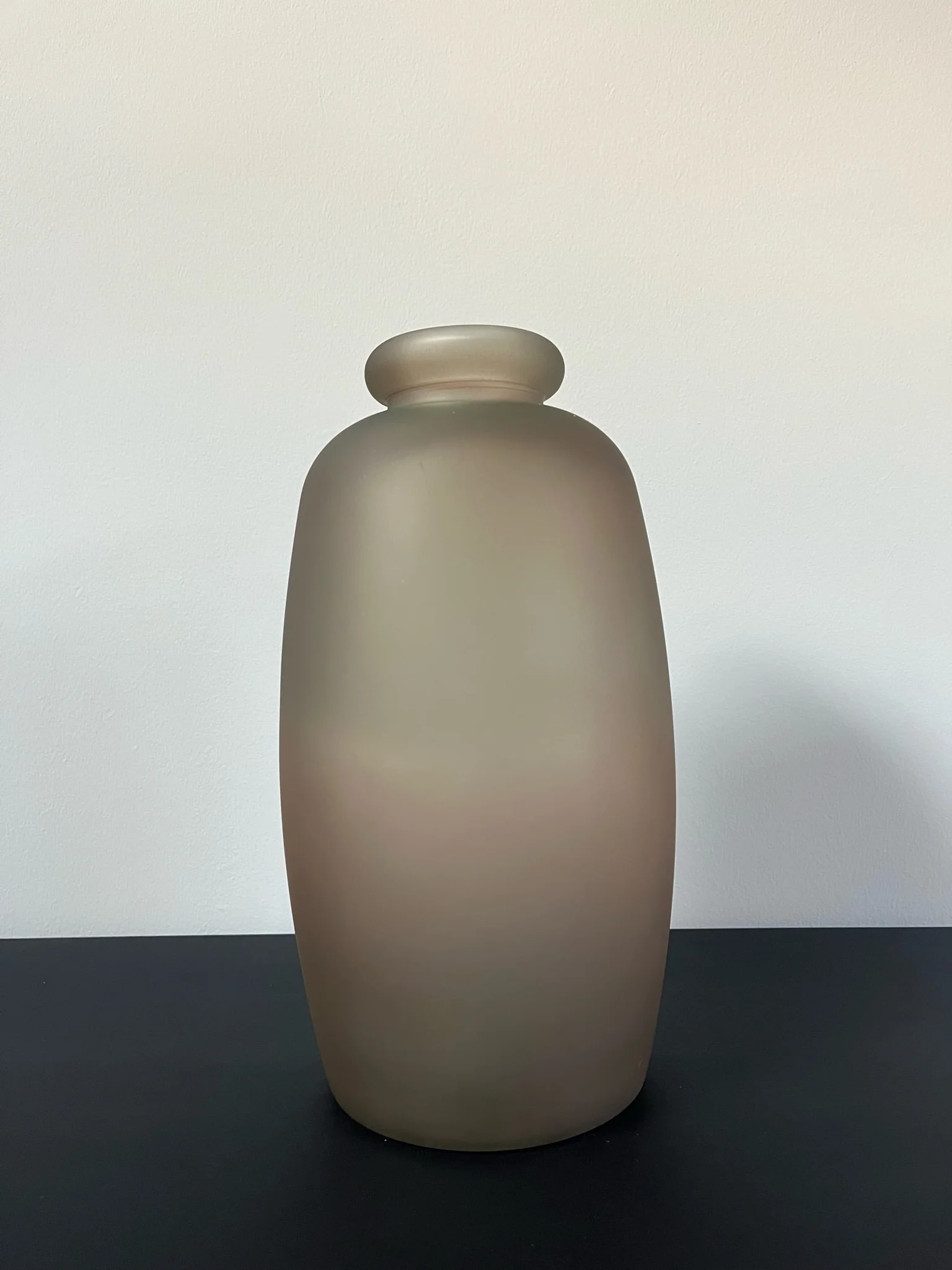 Vaas mat beige