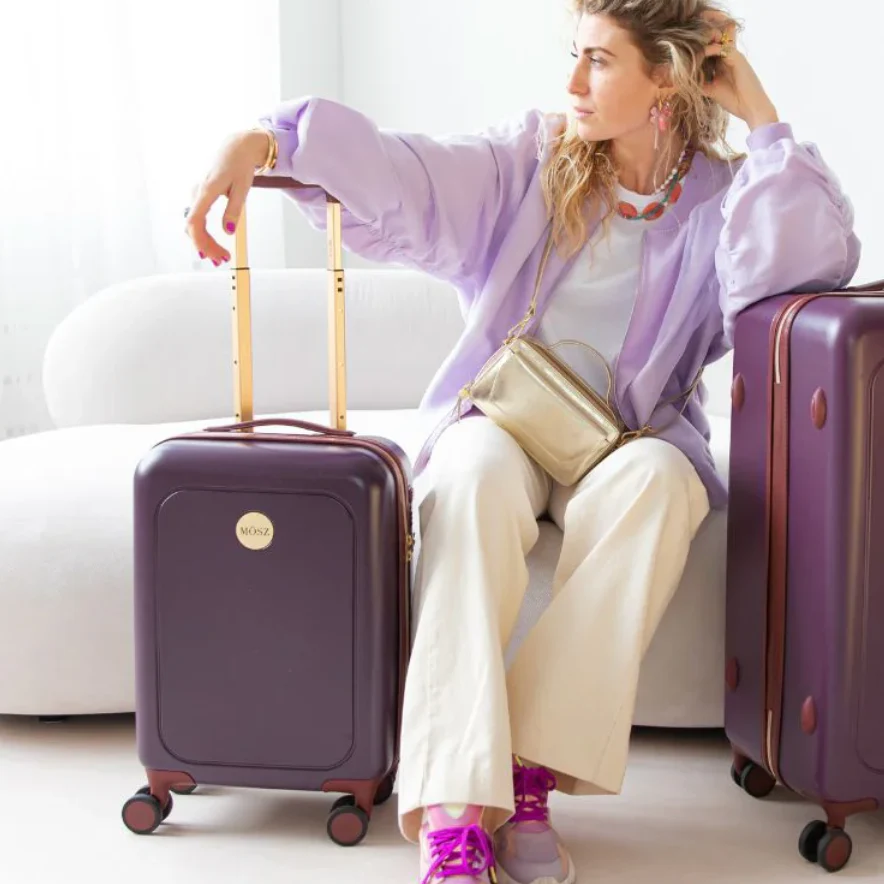 Koffer Perfect Plum 33L