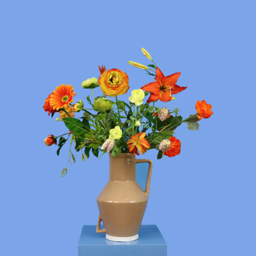 L – May | Return to Sender vaas met kunstbloemen | Large
