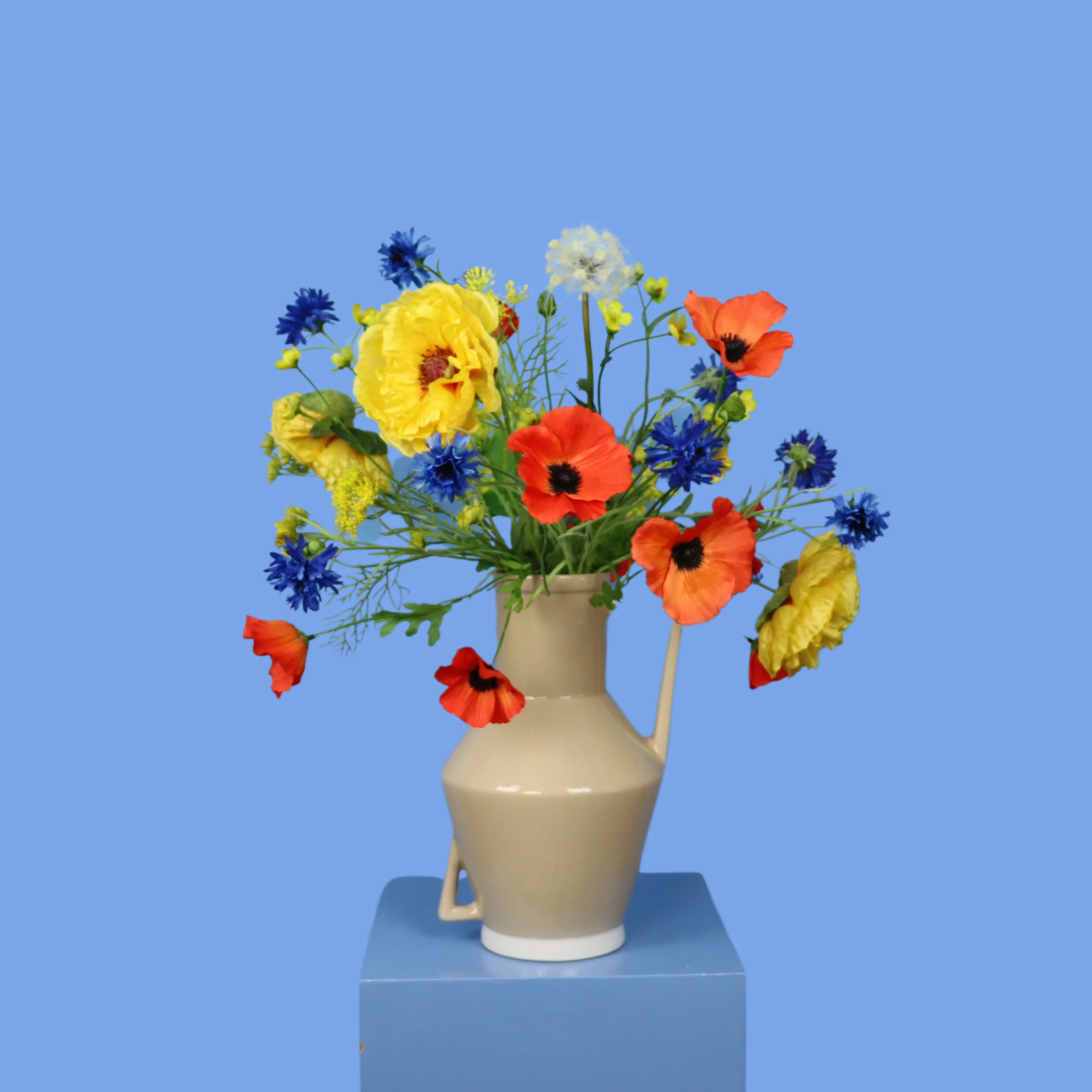 L – Mila | Return to Sender vaas met kunstbloemen | Large L – Mila | Return to Sender vaas met kunstbloemen | Large