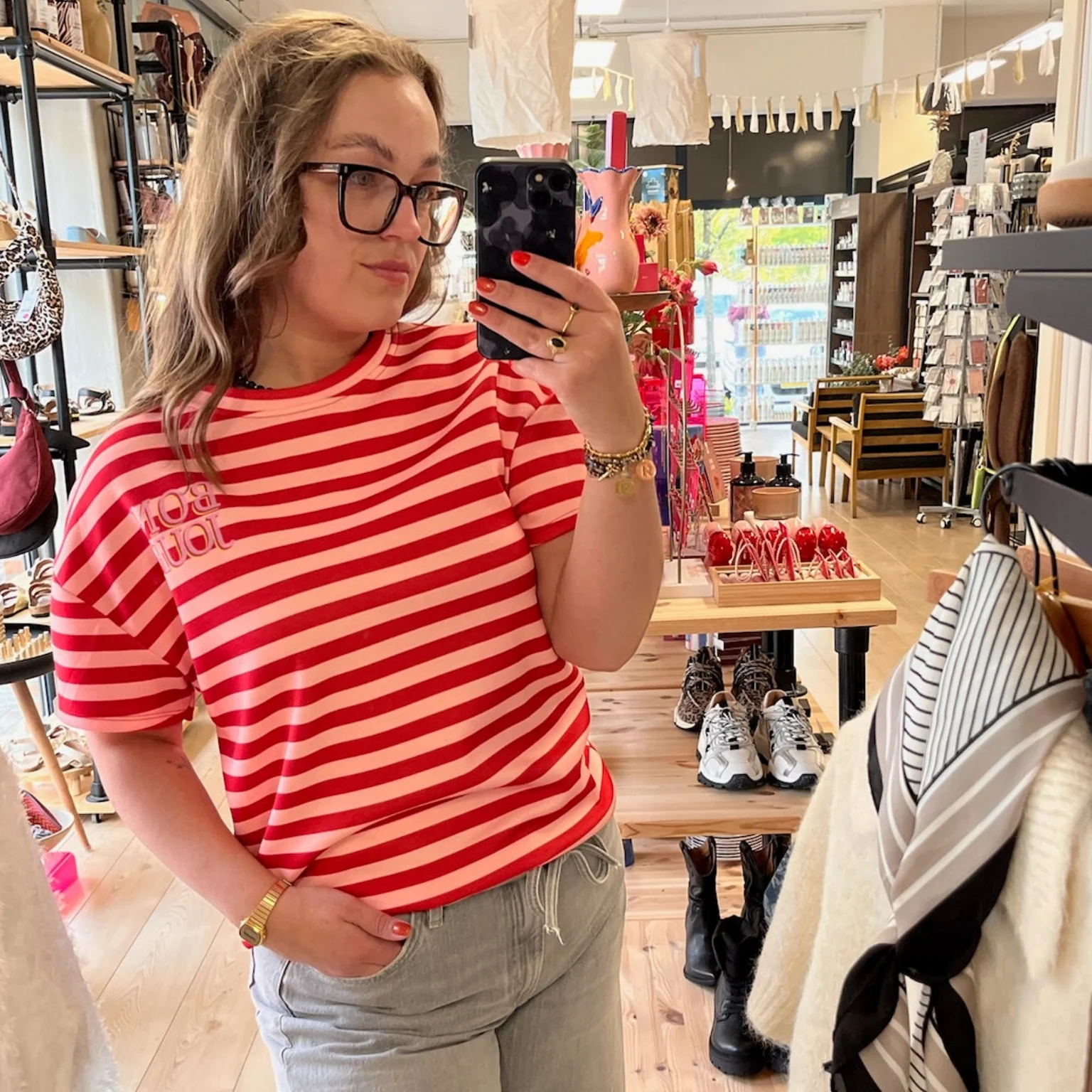 Noor Stripe shirt Red pink Noor Stripe shirt Red pink