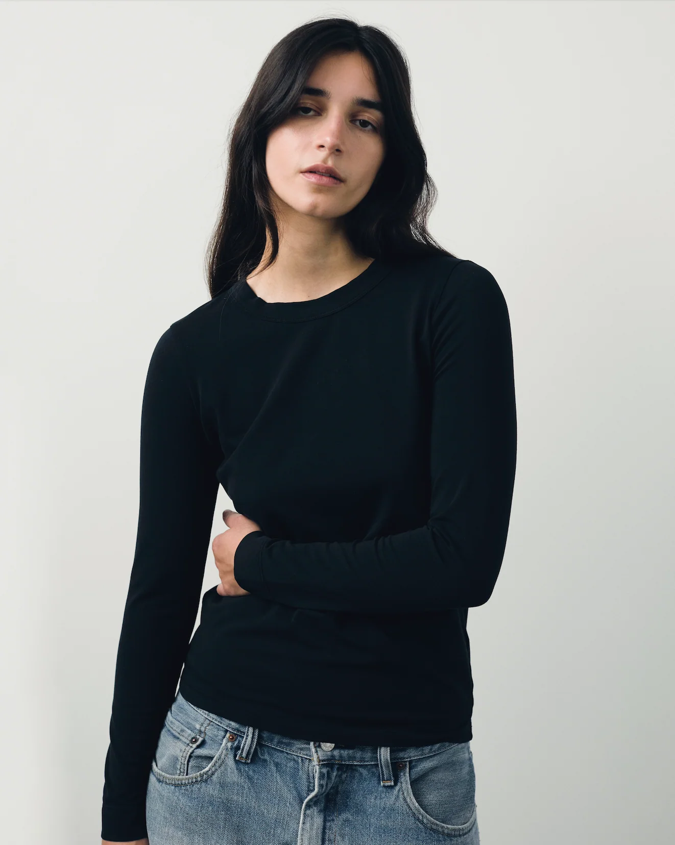 crew-neck longsleeve The Nora essential black