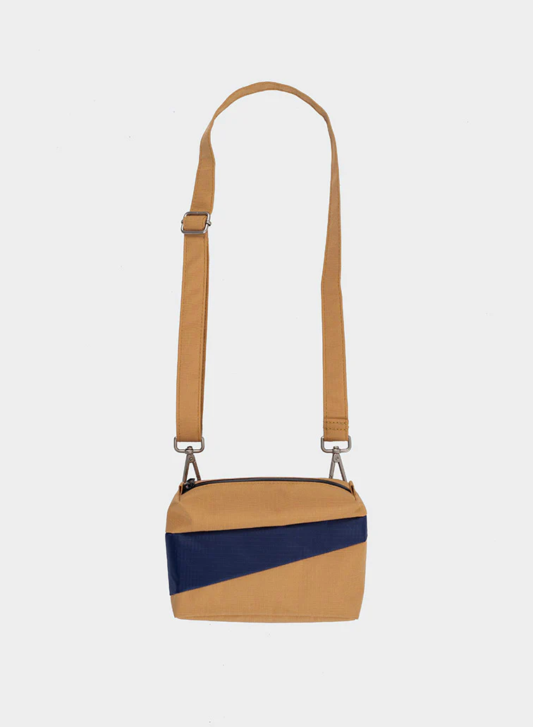 SUSAN BIJL The New Bum Bag Camel & Navy SMALL SUSAN BIJL The New Bum Bag Camel & Navy SMALL