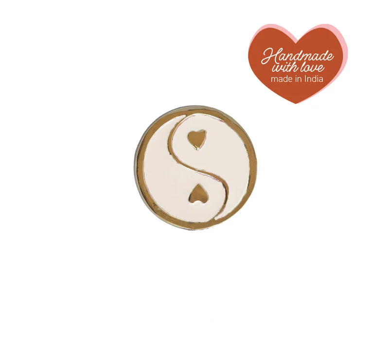 All The Luck In The World – Deurknop Messing YinYang Wit