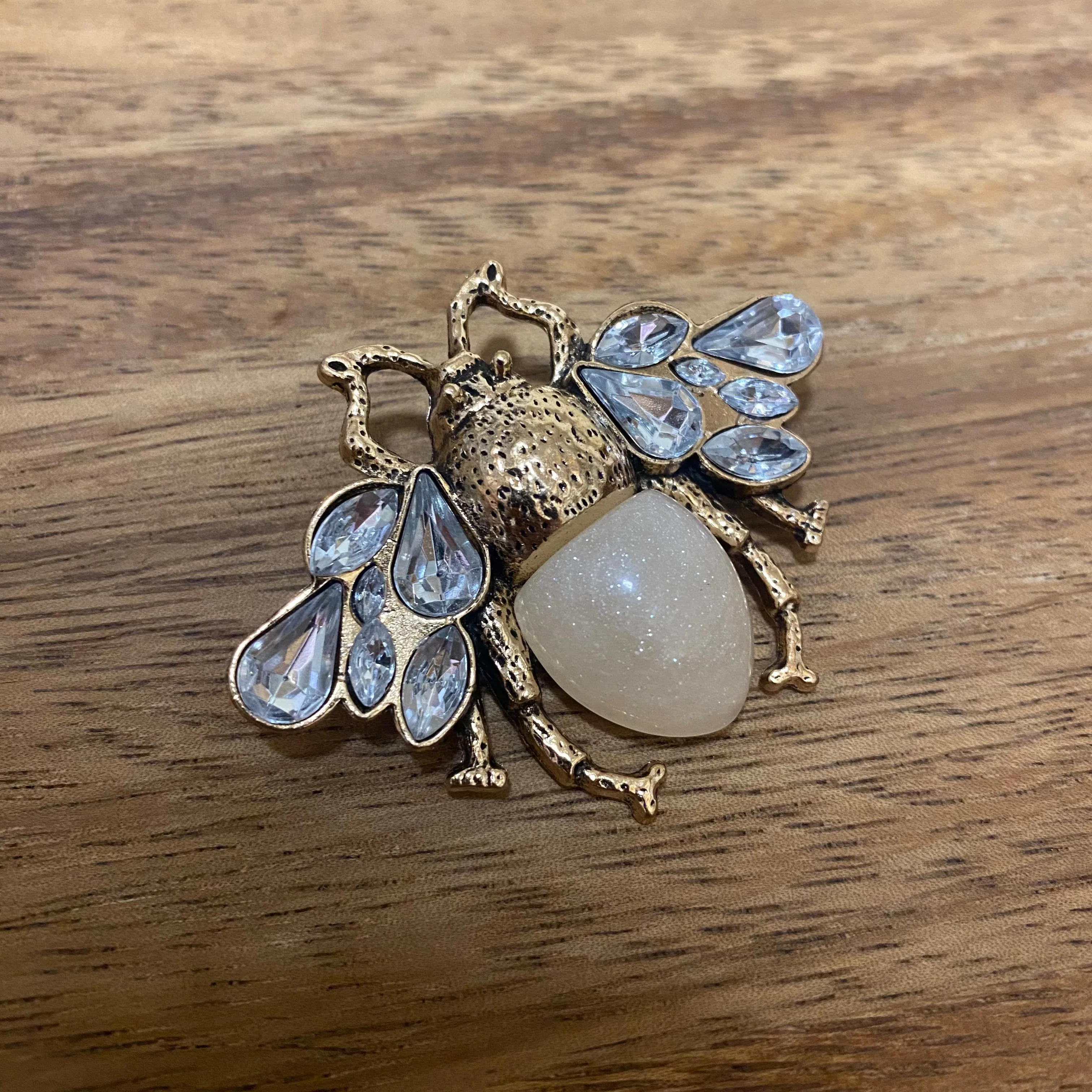 Broche | Bea