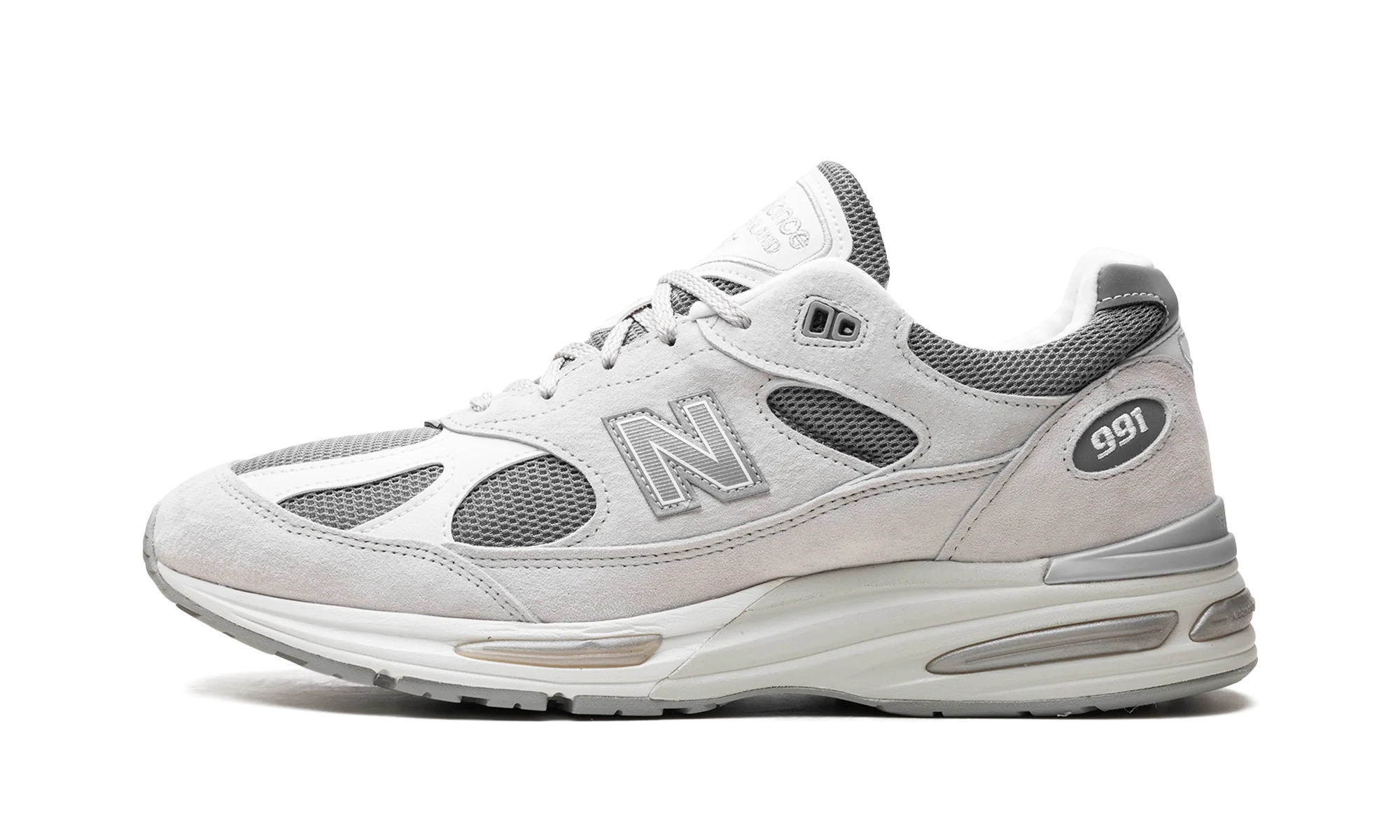 New Balance 991v2 MiUK Nimbus Cloud
